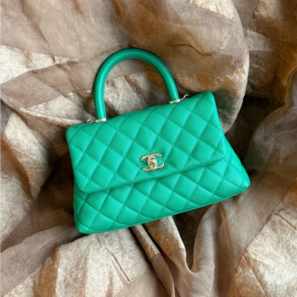 CHANEL Green Caviar Coco Top Handle Flap Bag Small GHW - Picture 3 of 15